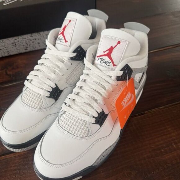 Air Jordan Retro 4 White Cement Shoes - Picture 3 of 9